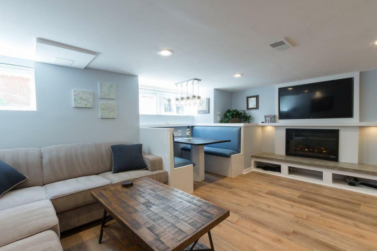 Luxury 2 Bedroom Apartment W/ Free Parking วอชิงตัน ภายนอก รูปภาพ